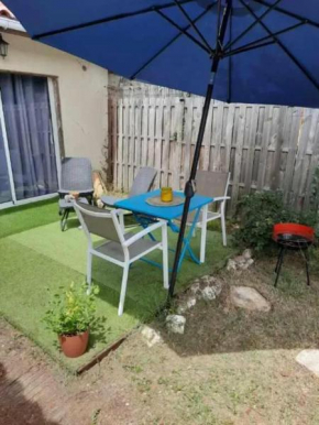 Studio cosy à Hourtin, 18 m² avec jardin privé